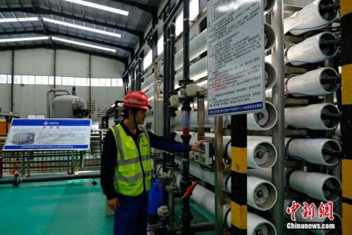 走進天山，探秘世界在建最長高速公路隧道——速美特